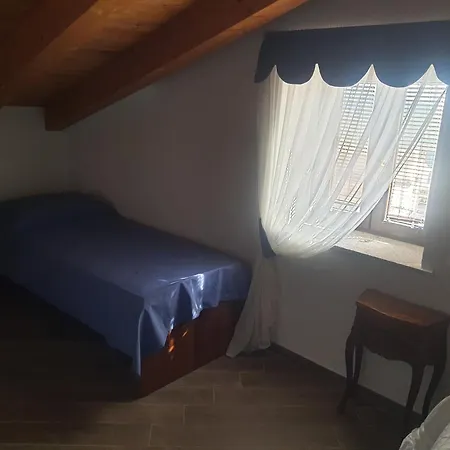 Holiday home Casa Vacanza Leo